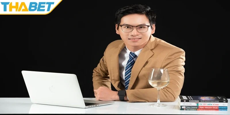 Thắng vừa học, vừa làm, vừa lo cho gia đình